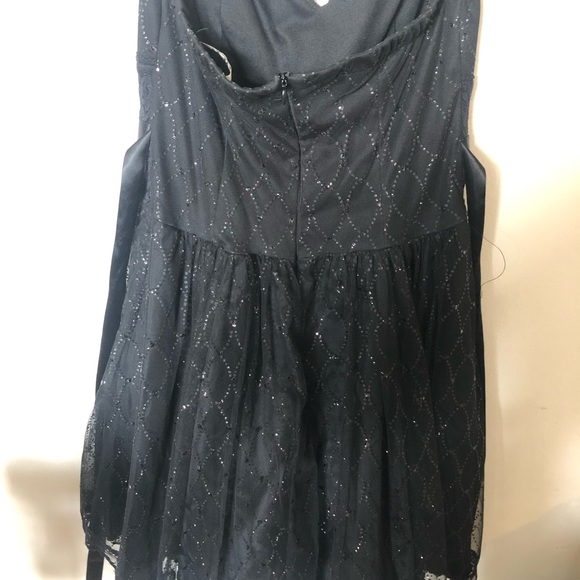 Cocktail dress - Picture 2 of 5